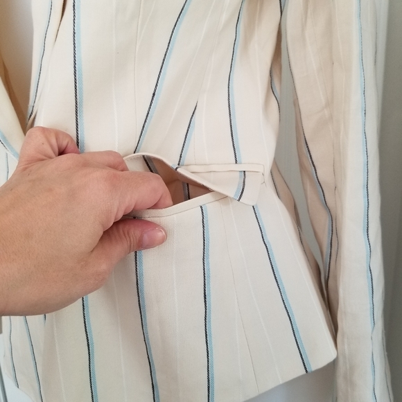 LOFT Linen Blend Cream Striped Cropped Blazer 2 NWT - Picture 6 of 15